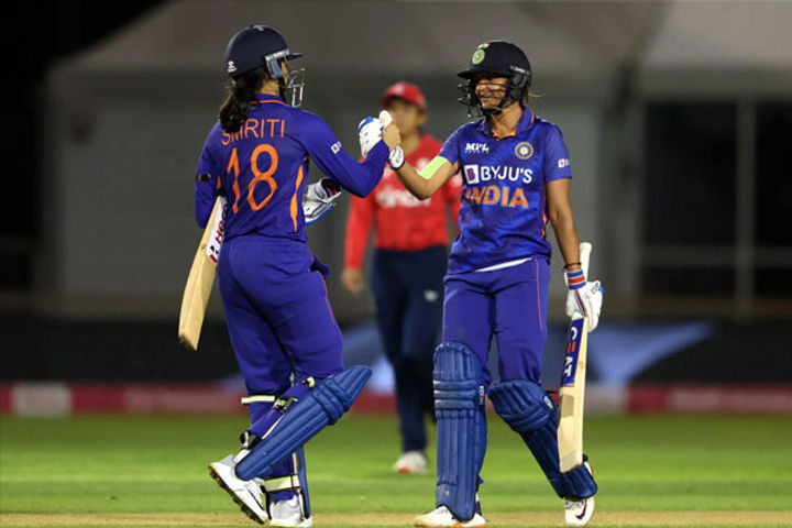 indian womens cricket team defeated england in the second t2