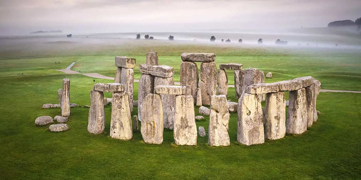 Stonehenge, prehistoric, circle of stones, millennia, Neolithic period, monument