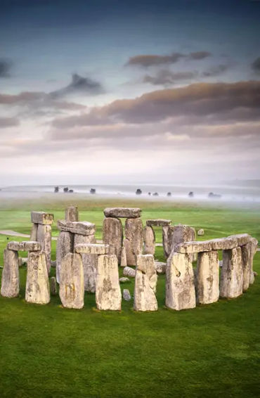Stonehenge, prehistoric, circle of stones, millennia, Neolithic period, monument