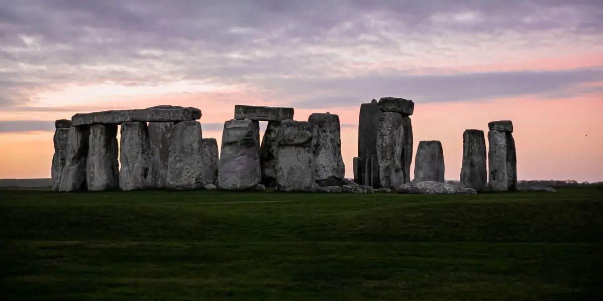 Stonehenge, prehistoric, circle of stones, millennia, Neolithic period, monument