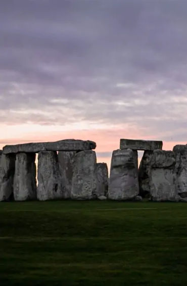 Stonehenge, prehistoric, circle of stones, millennia, Neolithic period, monument