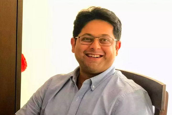 whatsapp pay india chief manesh mahatme quits whatsapp pay india chief manesh mahatme quits
