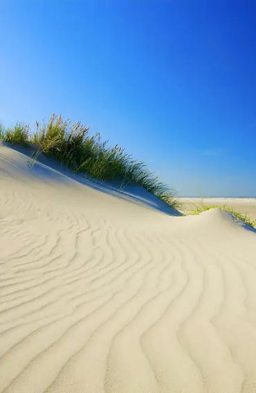 glass, sand, lime, soda, ash, high temperature