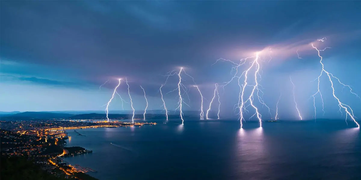 Glass, sand, lime, soda, ash, high temperature