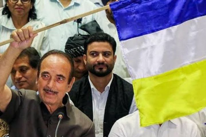 Ghulam Nabi Azad announces the name of his new party  Democratic Azad Party