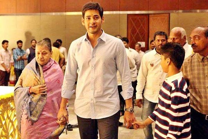 mahesh babu mother died