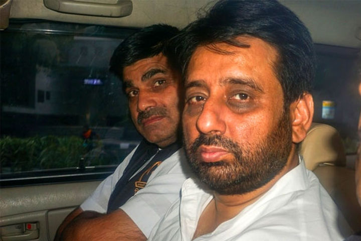 aam aadmi party mla amanatullah khan gets bail aam aadmi party mla amanatullah khan gets bail