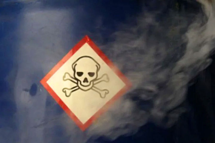 ammonia gas leaks in factory in balasore more than 25 women workers admitted to hospital ammonia gas leaks in factory in balasore more than 25 women workers admitted to hospital