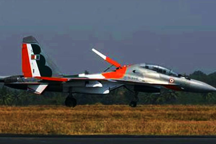 Bomb reported in Iranian plane passing through Indias airspace Bomb reported in Iranian plane passing through Indias airspace