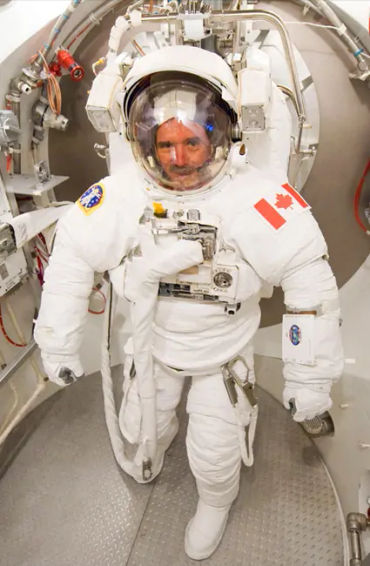 Astronauts 