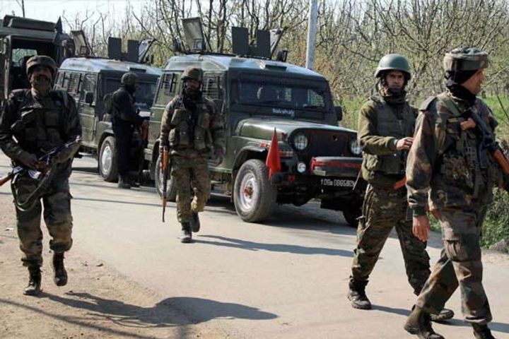 4 terrorists killed in encounter encounter going on at 2 places in shopian