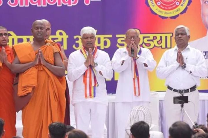 bjps allegation aap changed the religion of 10 thousand poor hindus