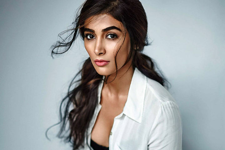 Pooja Hegde Birthday