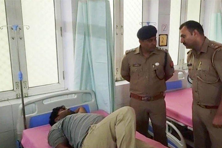 one lakh reward zafar arrested in encounter a few hours before cm reached moradabad one lakh reward zafar arrested in encounter a few hours before cm reached moradabad
