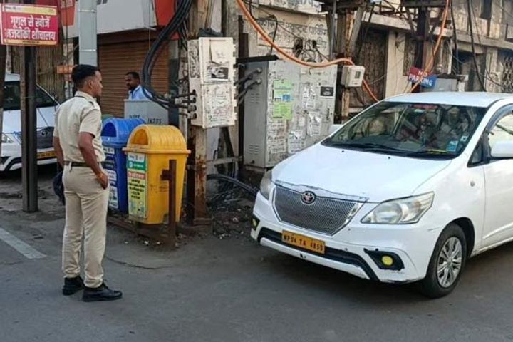 income tax department raids 18 locations of builders including tinu sanghvi income tax department raids 18 locations of builders including tinu sanghvi