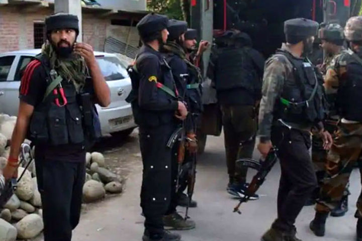 terrorists shot kashmiri pandit in shopian died in hospital terrorists shot kashmiri pandit in shopian died in hospital