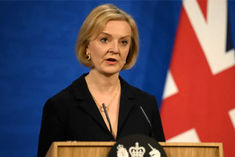 liz truss resigns 45 days after becoming pm in britain