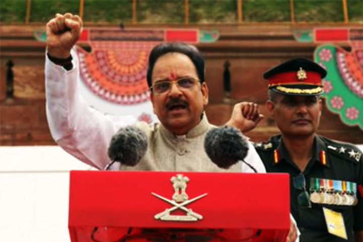 minister of state for defense celebrated diwali with soldiers on the international border