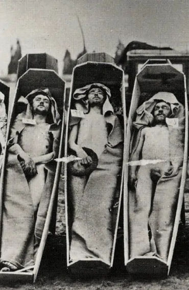 Pompeii, Giuseppe Fiorell, Italian, architect, Mount Vesuviu, pumice