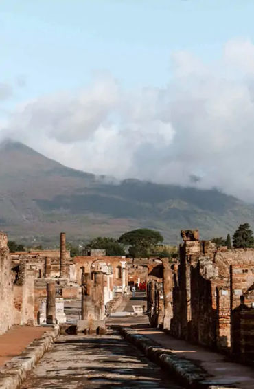 pompeii, Giuseppe Fiorell, Italian, architect, Mount Vesuviu, pumice