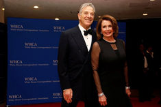 nancy pelosis husband paul pelosi attacked