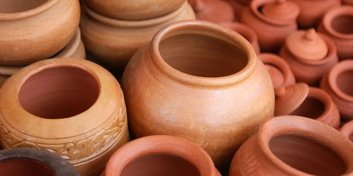 earthen pots, earthenware, health professionals, slow cooking, earthy flavor
