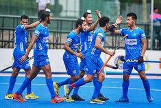 hockey players will get cash reward for every win