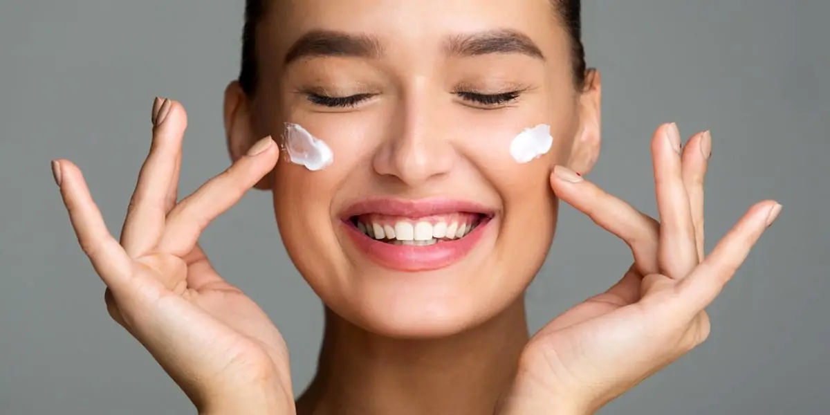 lotion, Moisturizing, vitamin C, collagen,  wrinkles,  skin suppleness
