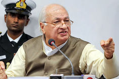 kerala government removed governor arif mohammad khan from the post of state chancellor