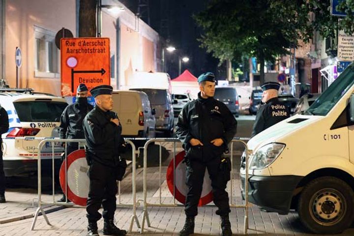 police officer killed in suspected terrorist attack in brussels attacker hospitalized