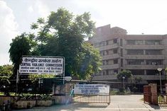 mandatory to give mobile phone number for registering complaint of corruption