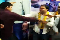 Workers thrashed AAP MLA Gulab Singh Yadav He was seen running after saving his life the video went 