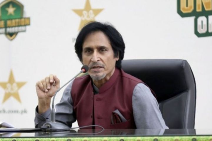 Former Pakistani cricketer Rameez Raja scolded BCCI