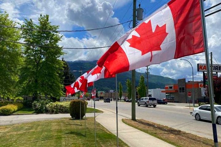 canada will give visa to students of new delhi and chandigarh at first opportunity