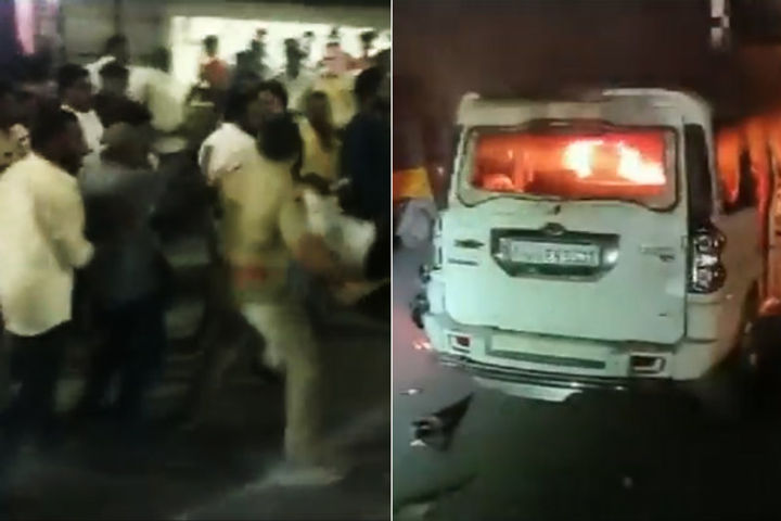 stone pelting broke out between ysrcp and tdp workers in andhra pradesh