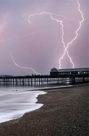 glass, sand, lime, soda, ash, high temperature