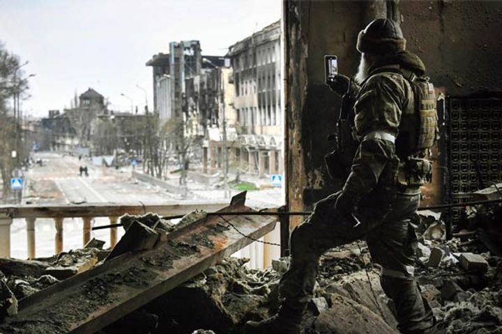 ukrainian army claims to have killed 400 russian soldiers location was found due to network signal