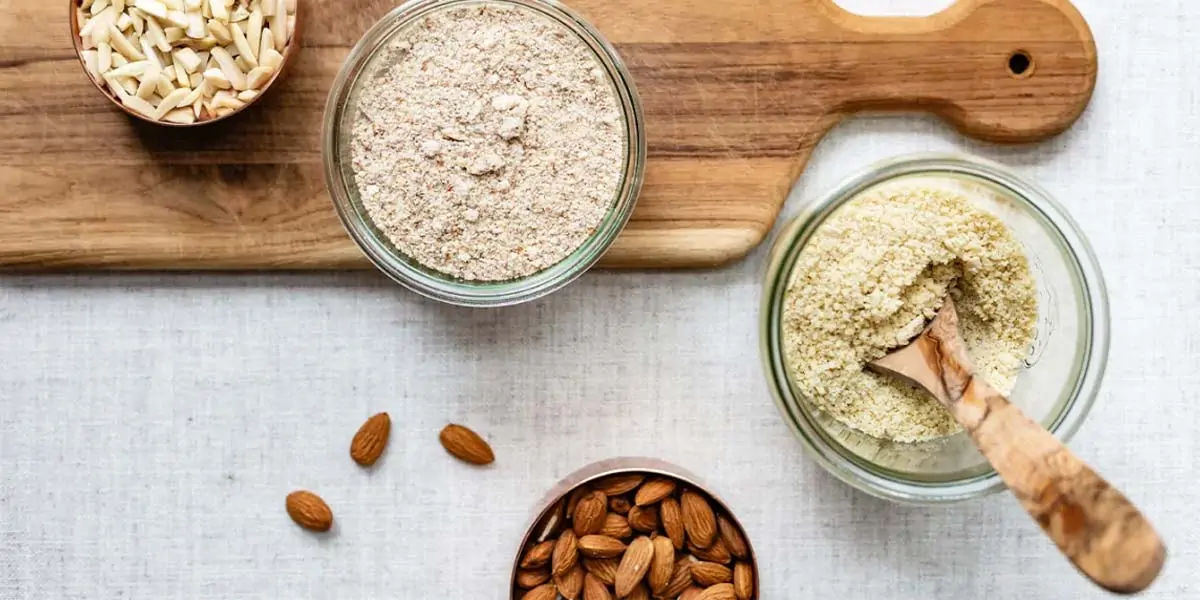 almonds, milk, plant milk
