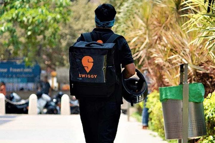 now layoffs in swiggy food delivery platform fired 380 employees now layoffs in swiggy food delivery platform fired 380 employees