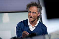 this actress of films like tridev and ajooba is looking for a comeback in the industry