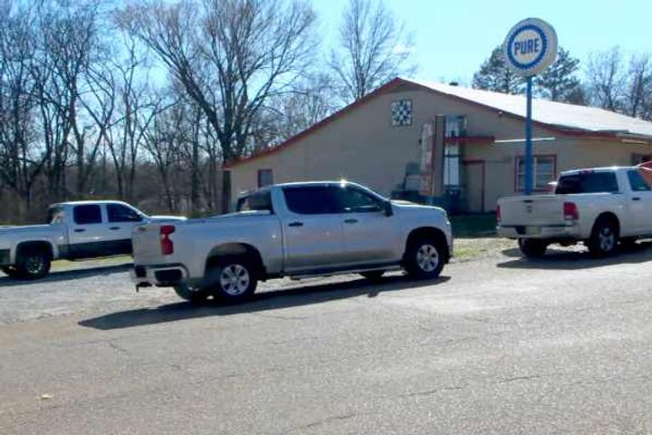 america once again shaken by mass firing 6 people shot dead in mississippi