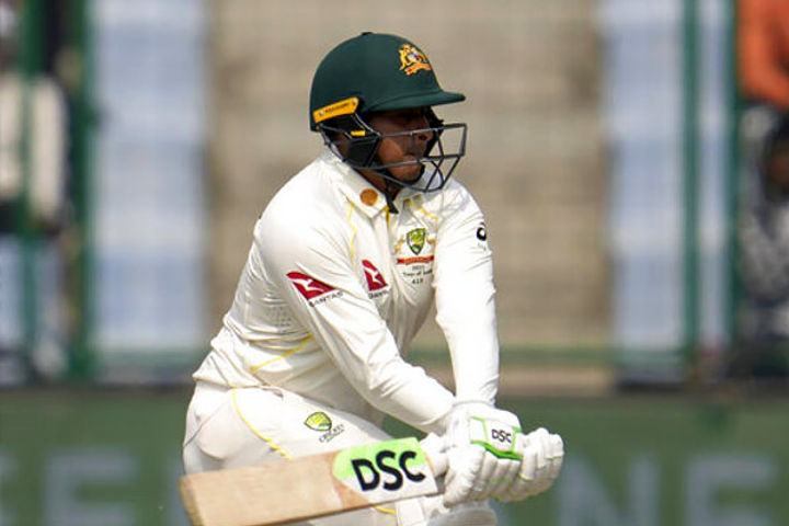 Gambhir furious over Khwaja getting out with reverse sweep, criticizes Warner's form Gambhir furious over Khwaja getting out with reverse sweep, criticizes Warner's form