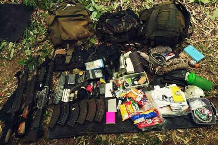 a helicopter goes missing in the philippines four terrorists killed in central philippines