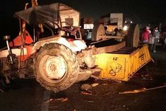 trala hit the bus eight people died