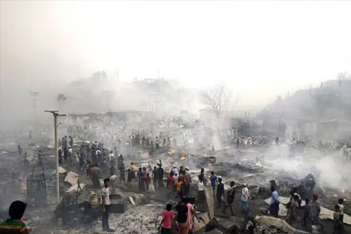 refugee camp fire in bangladesh more than 12 thousand rohingya refugees homeless