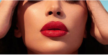 red lips, lipstick, makeup