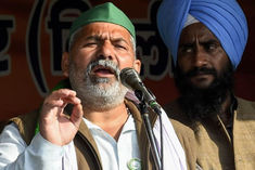 threatening tikait family arrested from delhi