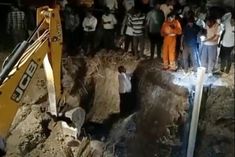 child fell in borewell in maharashtra died during rescue
