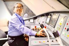 surekha yadav became the countrys first woman loco pilot to run vande bharat express train