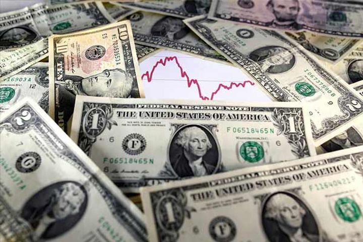 fall in forex reserves hits lowest level in more than three months